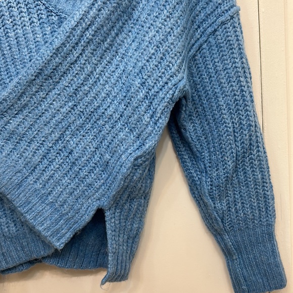 Free People Blue Oversized Sweater Size XS - Picture 7 of 11